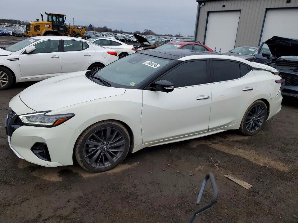 2019 NISSAN Maxima