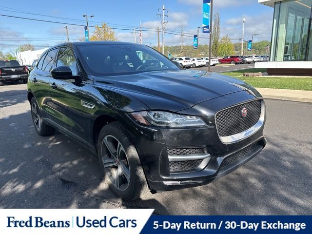 2019 JAGUAR F-Pace