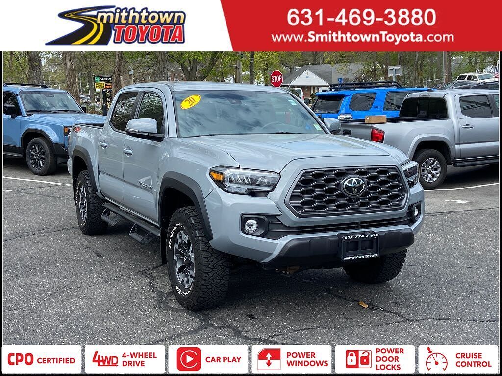 2020 TOYOTA Tacoma