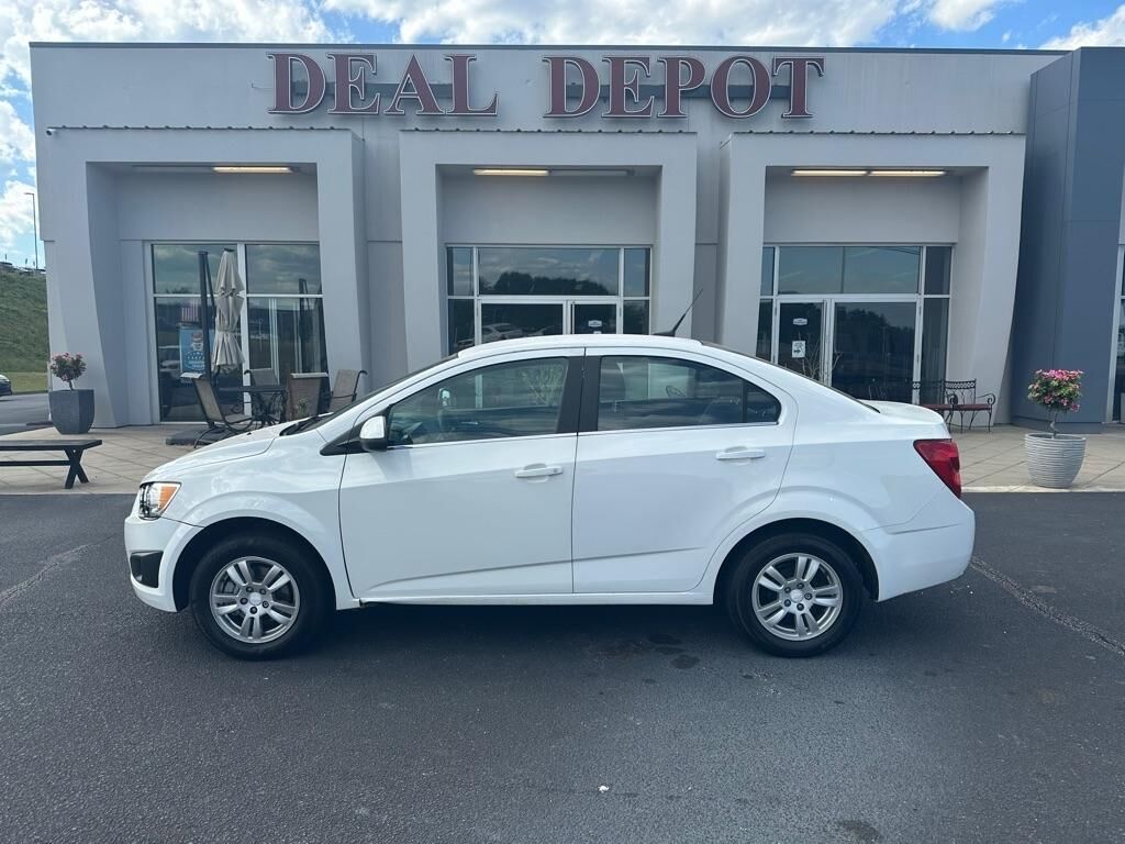 2012 CHEVROLET Sonic