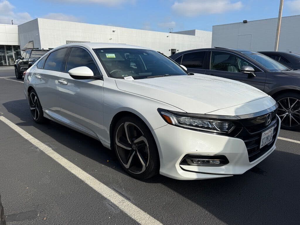 2019 HONDA Accord