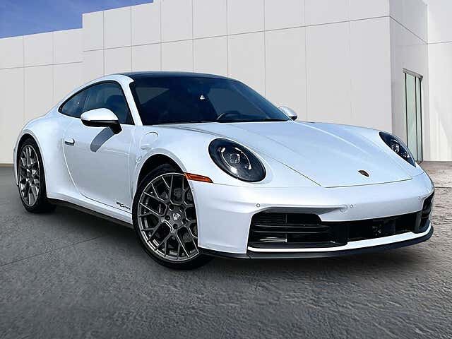 2025 PORSCHE 911
