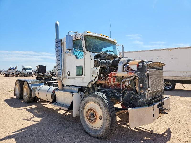 2012 KENWORTH T8 Series