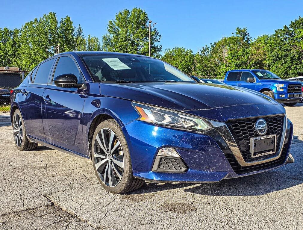 2022 NISSAN Altima