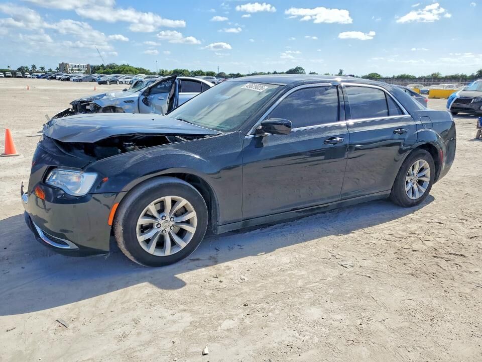 2015 CHRYSLER 300