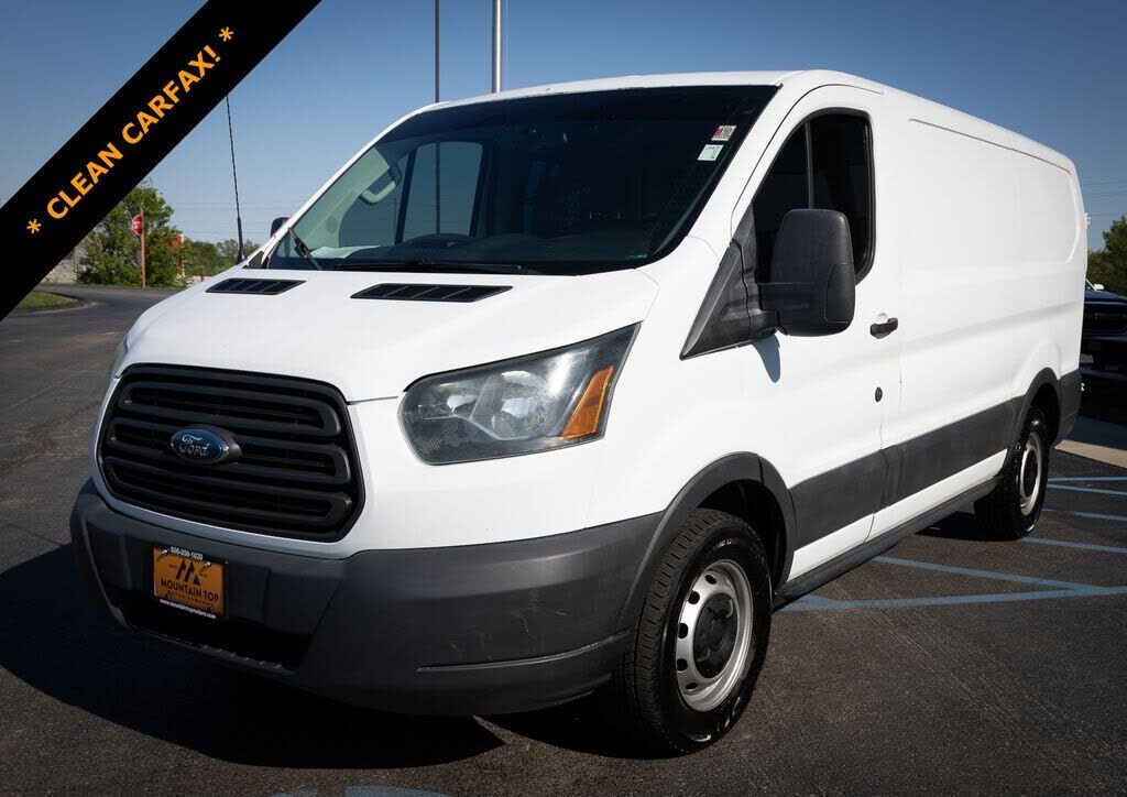 2015 FORD Transit