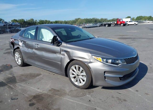 2018 KIA Optima