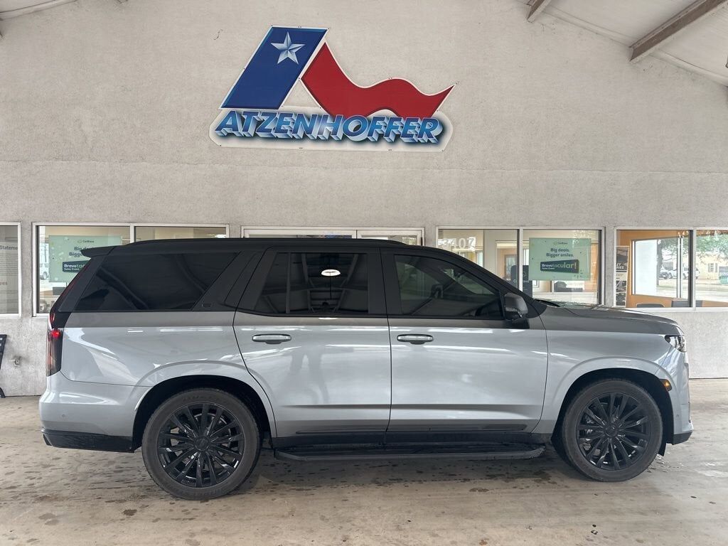 2023 CADILLAC Escalade