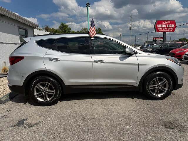 2017 HYUNDAI Santa Fe