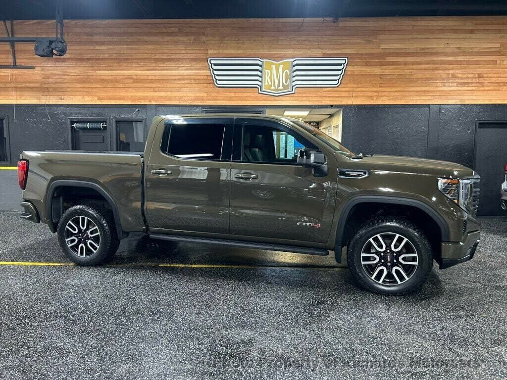 2024 GMC Sierra