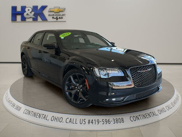2023 CHRYSLER 300