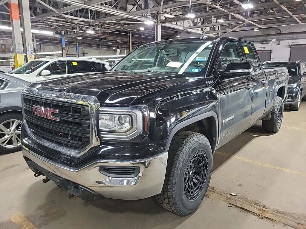 2017 GMC Sierra