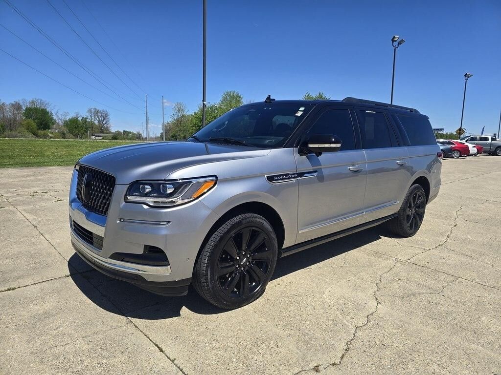 2024 LINCOLN Navigator L