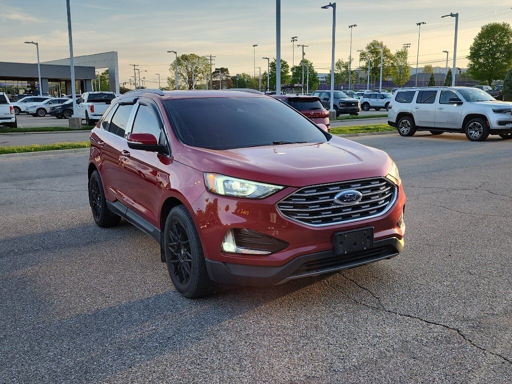 2020 FORD Edge
