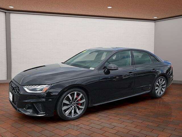 2022 AUDI S4