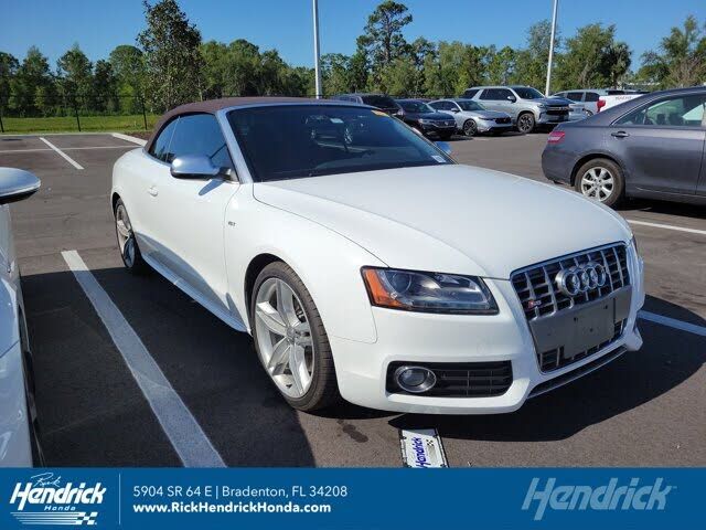 2011 AUDI S5