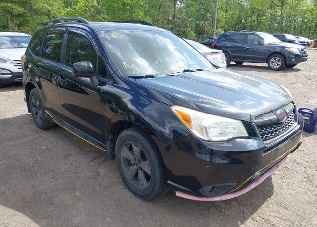 2015 SUBARU Forester