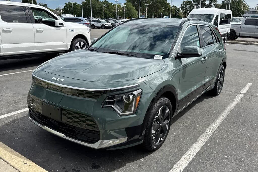 2025 KIA Niro