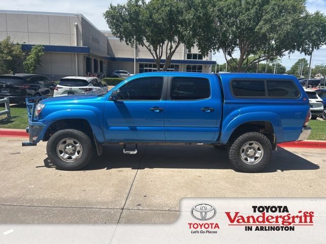 2011 TOYOTA Tacoma