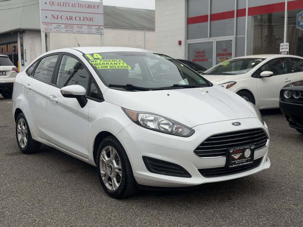 2014 FORD Fiesta