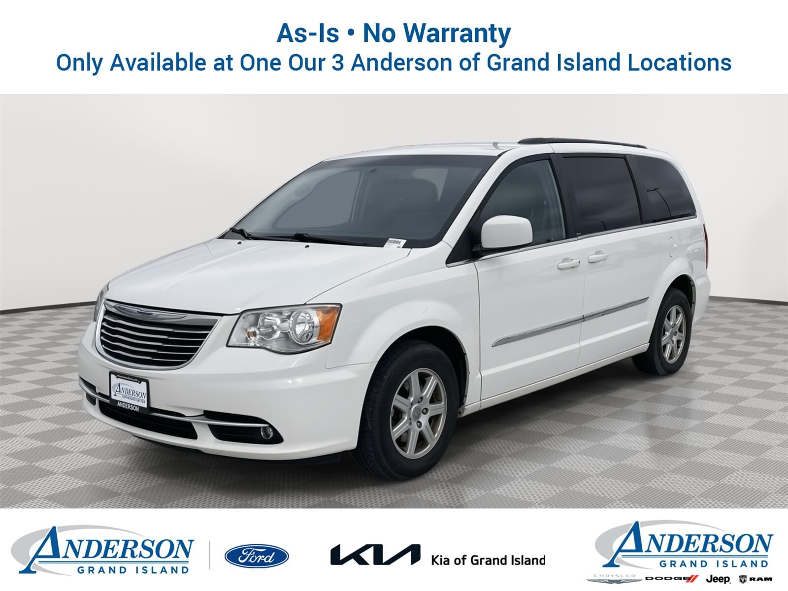 2013 CHRYSLER Town and Country