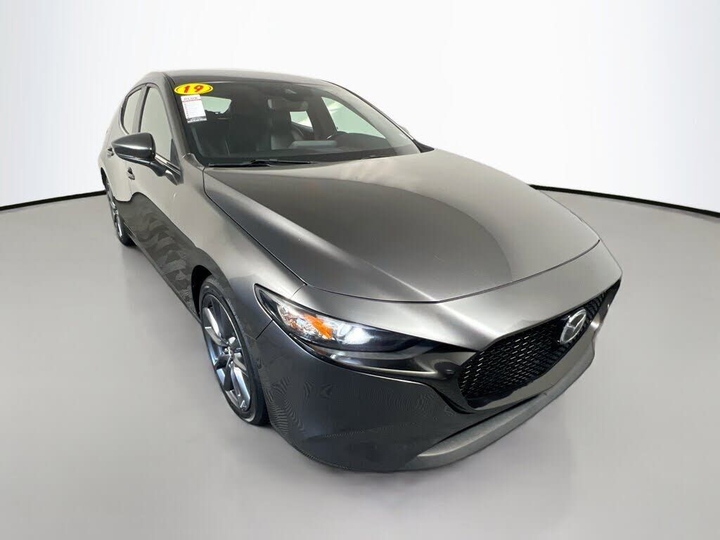 2019 MAZDA Mazda3
