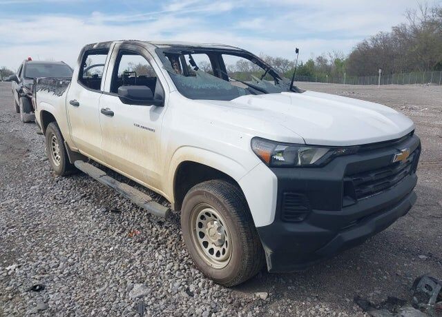 2024 CHEVROLET Colorado
