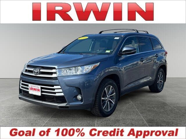 2019 TOYOTA Highlander