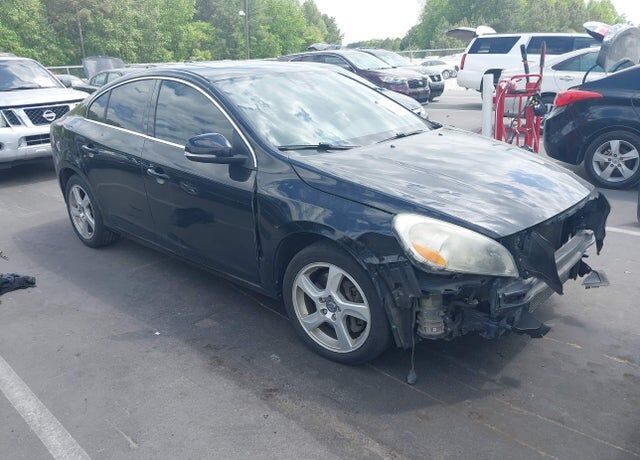 2012 VOLVO S60