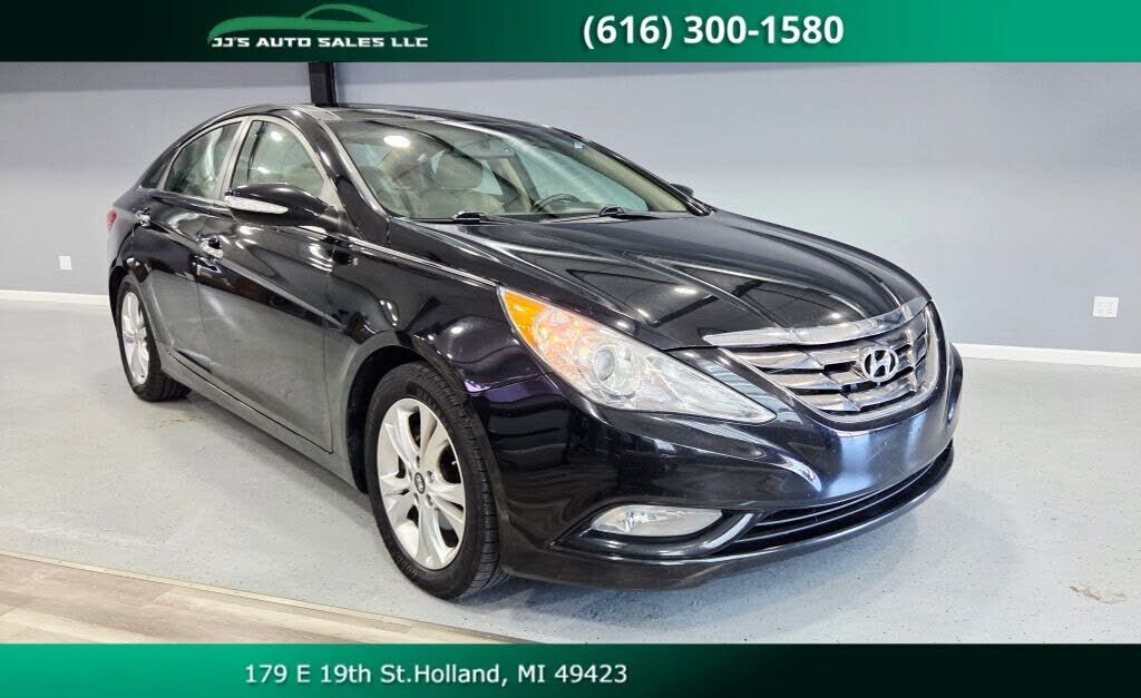 2013 HYUNDAI Sonata