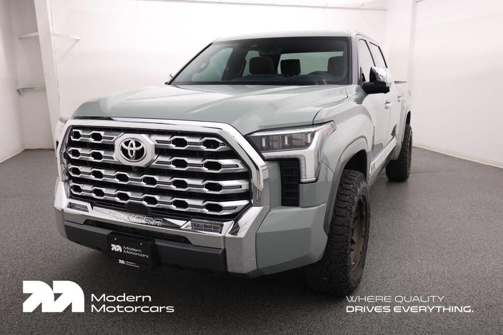 2024 TOYOTA Tundra