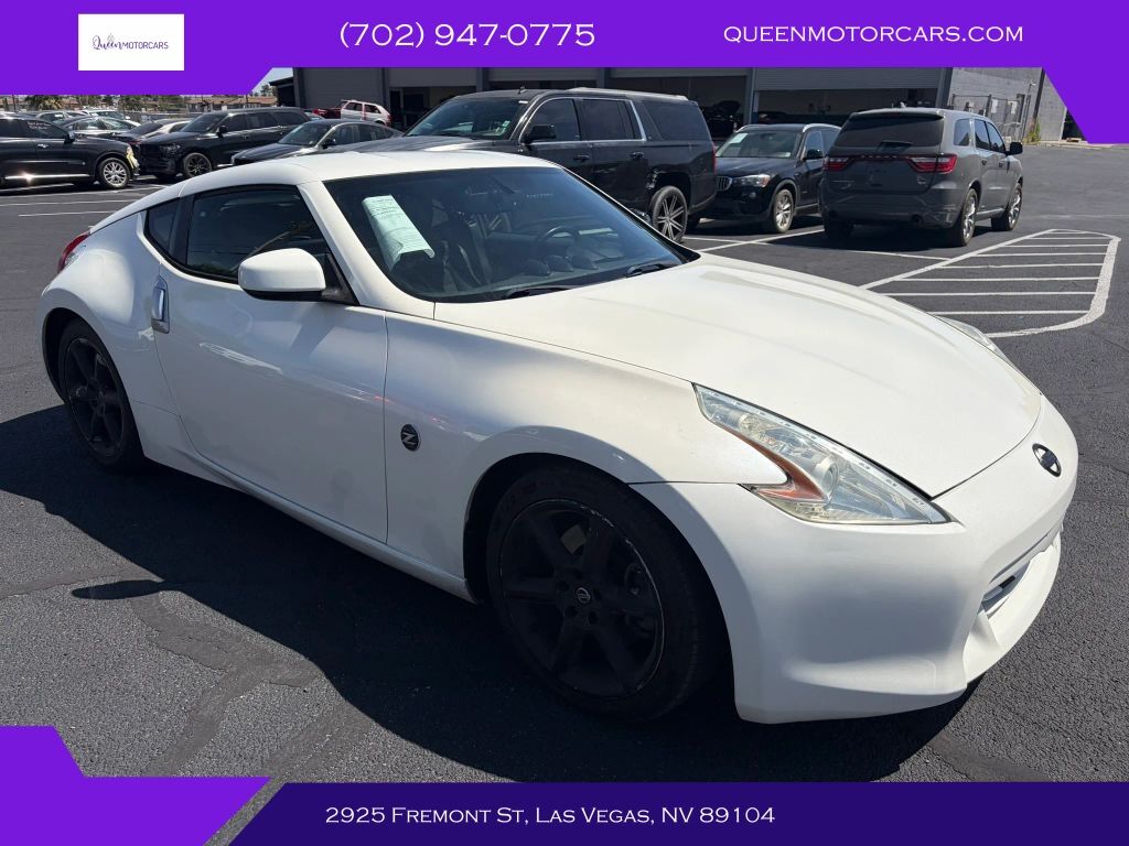 2011 NISSAN 370Z
