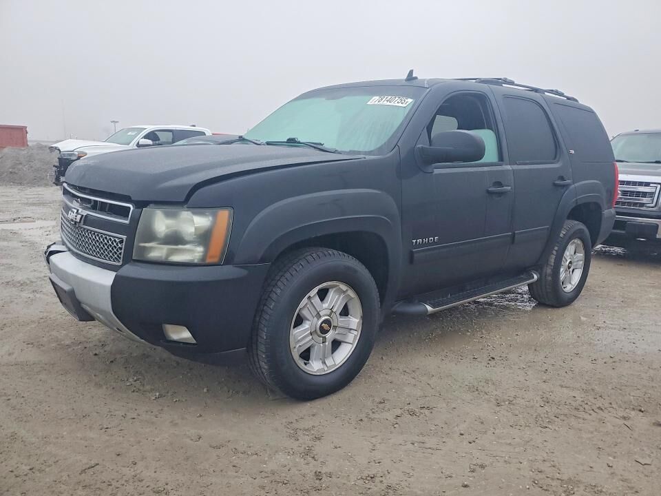 2011 CHEVROLET Tahoe