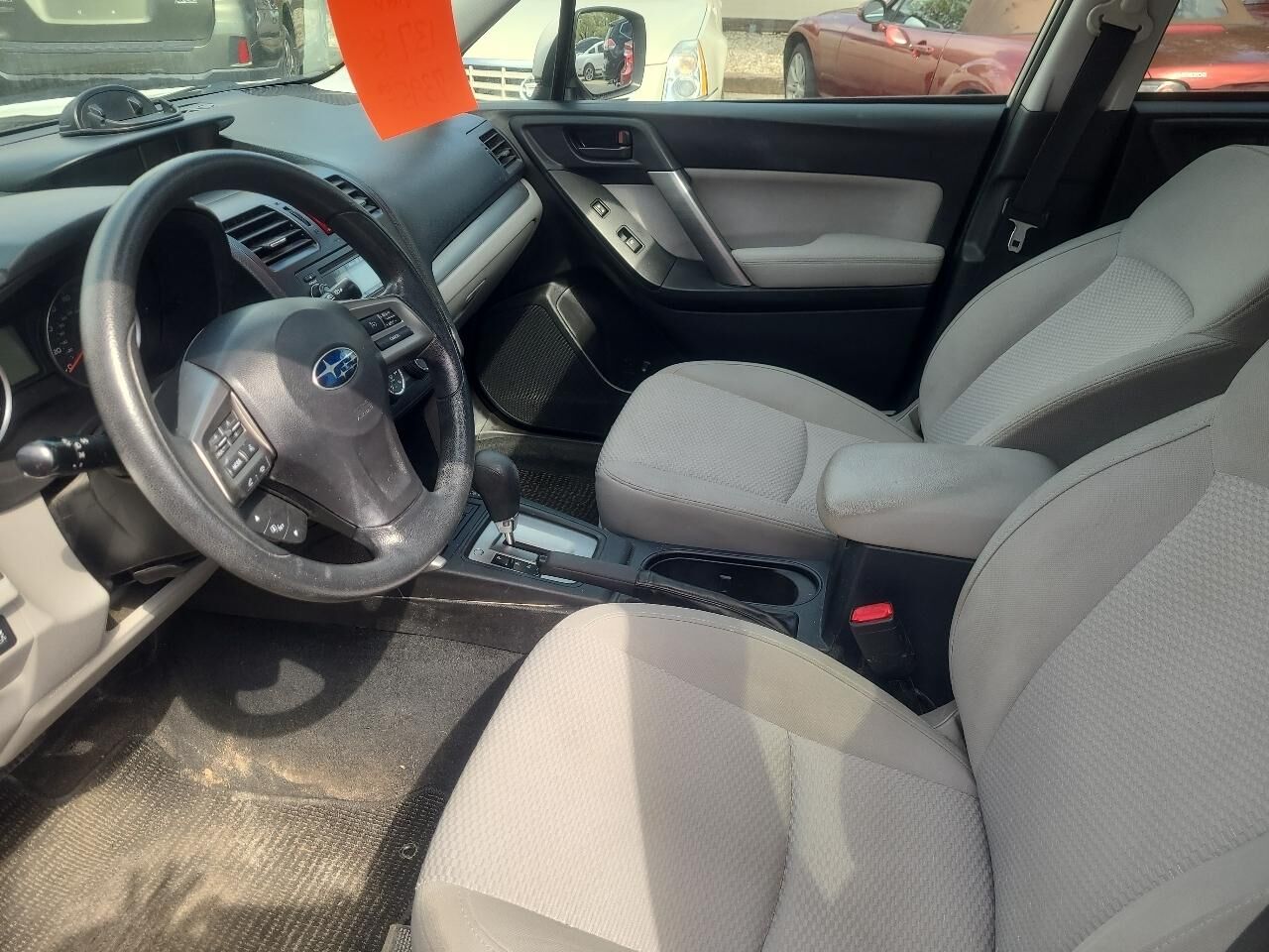 2015 SUBARU Forester