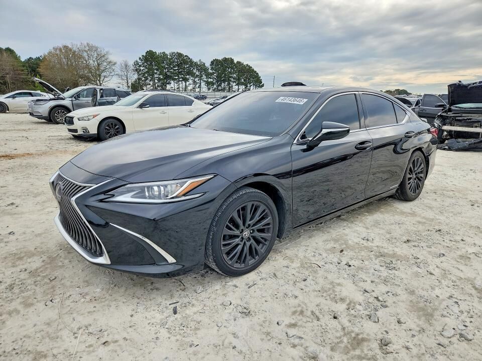 2021 LEXUS ES