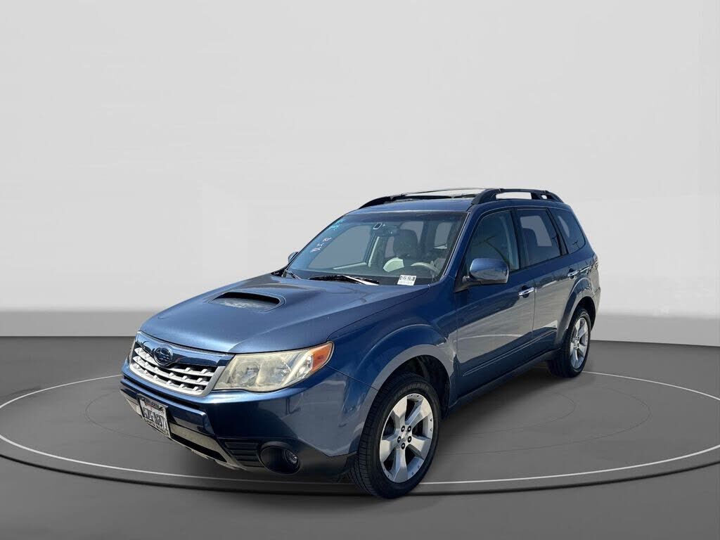 2013 SUBARU Forester