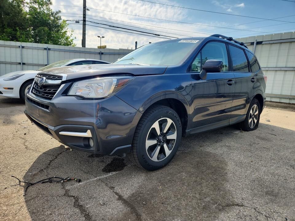 2018 SUBARU Forester