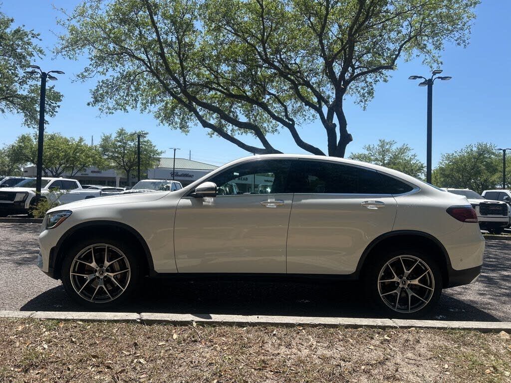 2023 MERCEDES-BENZ GLC-Class