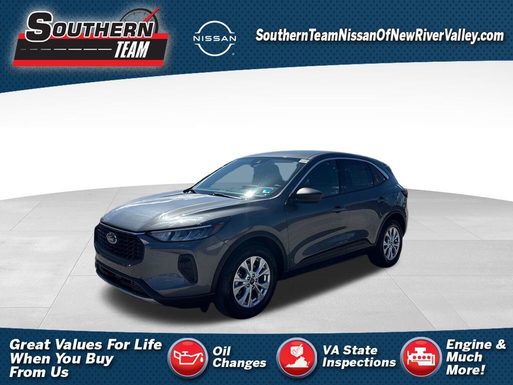 2023 FORD Escape