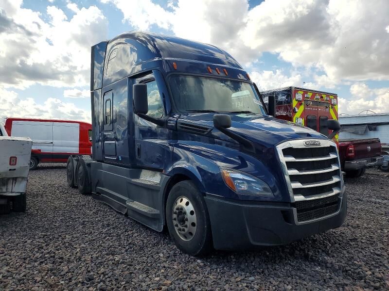 2021 FREIGHTLINER Cascadia