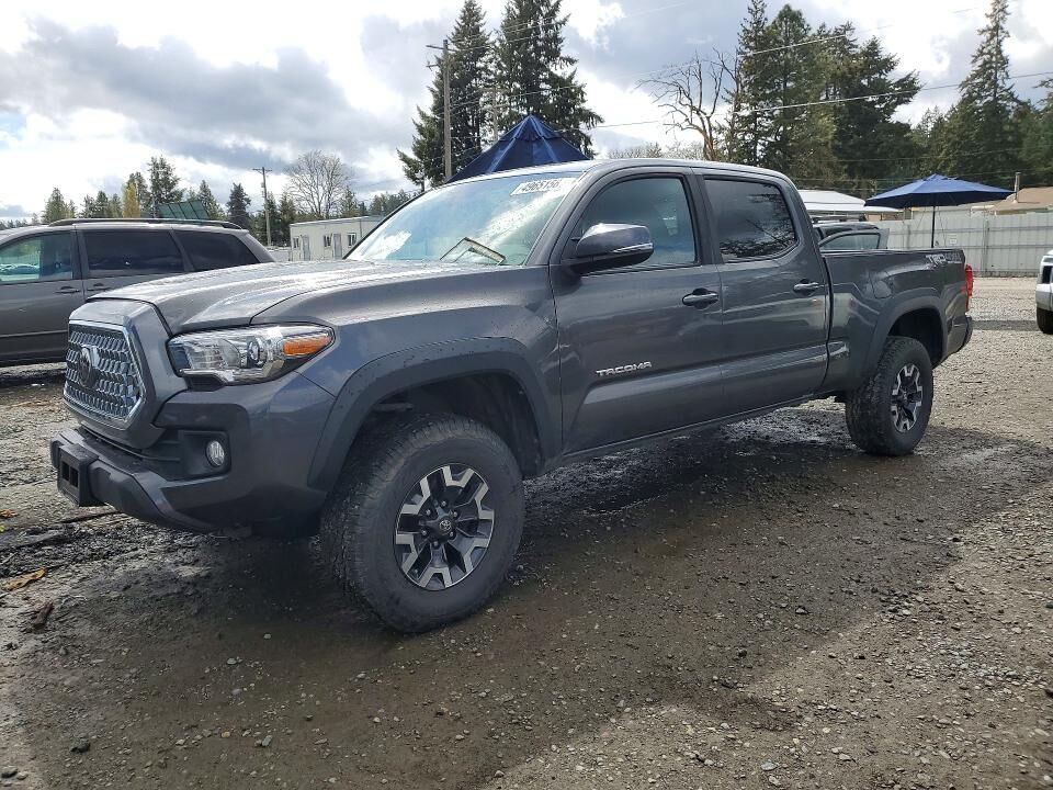 2019 TOYOTA Tacoma