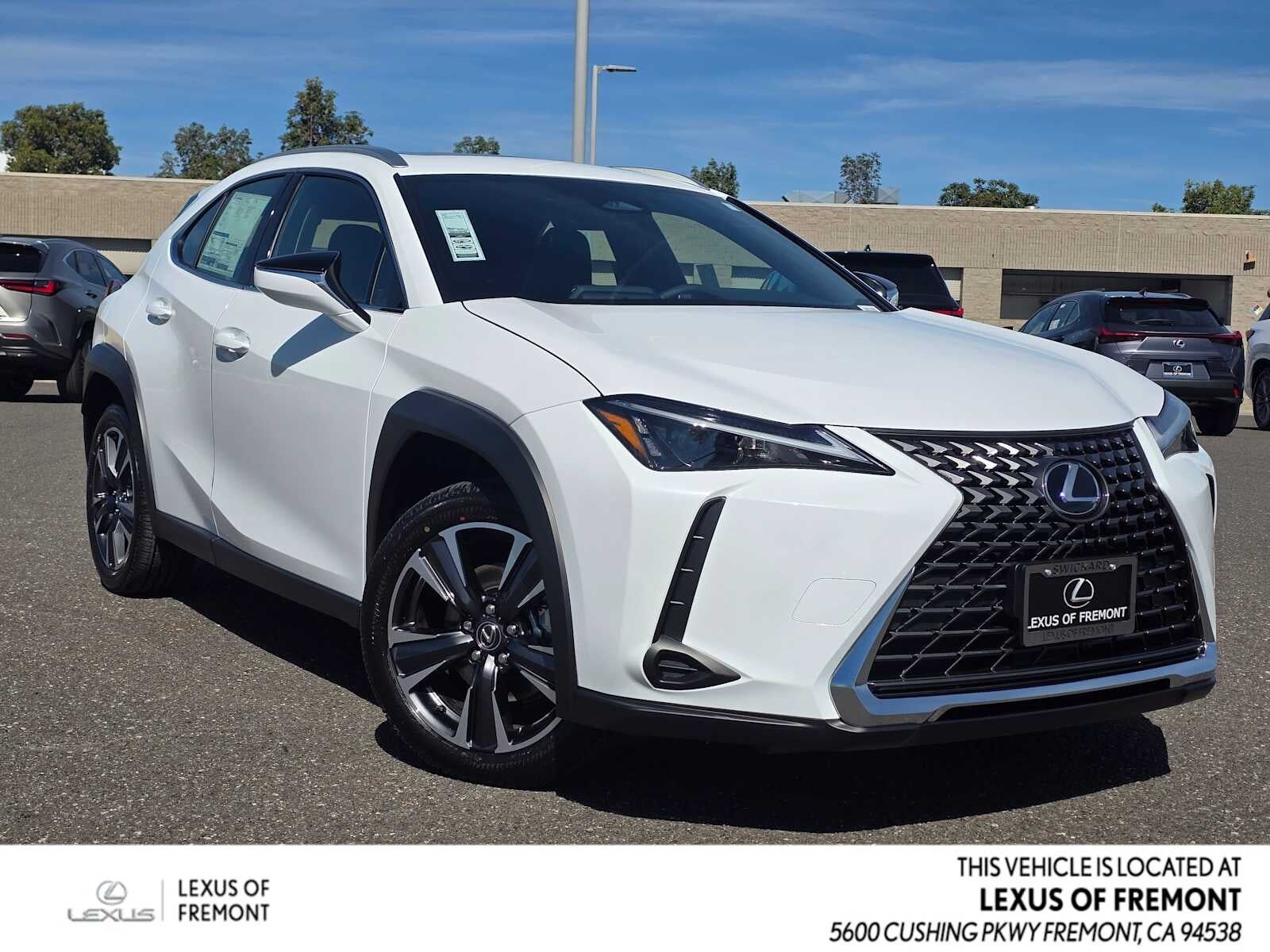 2026 LEXUS UX
