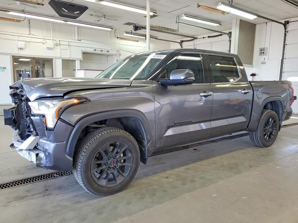 2023 TOYOTA Tundra