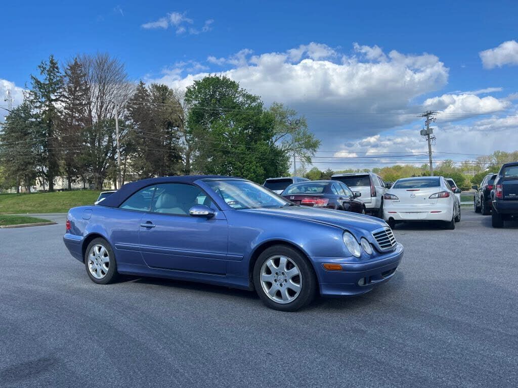 2002 MERCEDES-BENZ CLK-Class