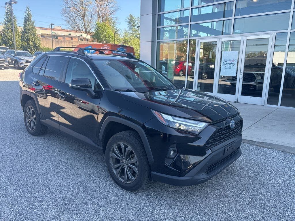 2022 TOYOTA RAV4