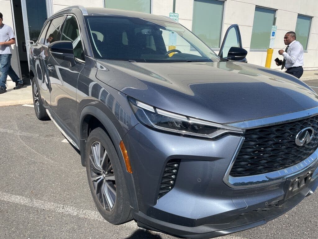 2023 INFINITI QX60
