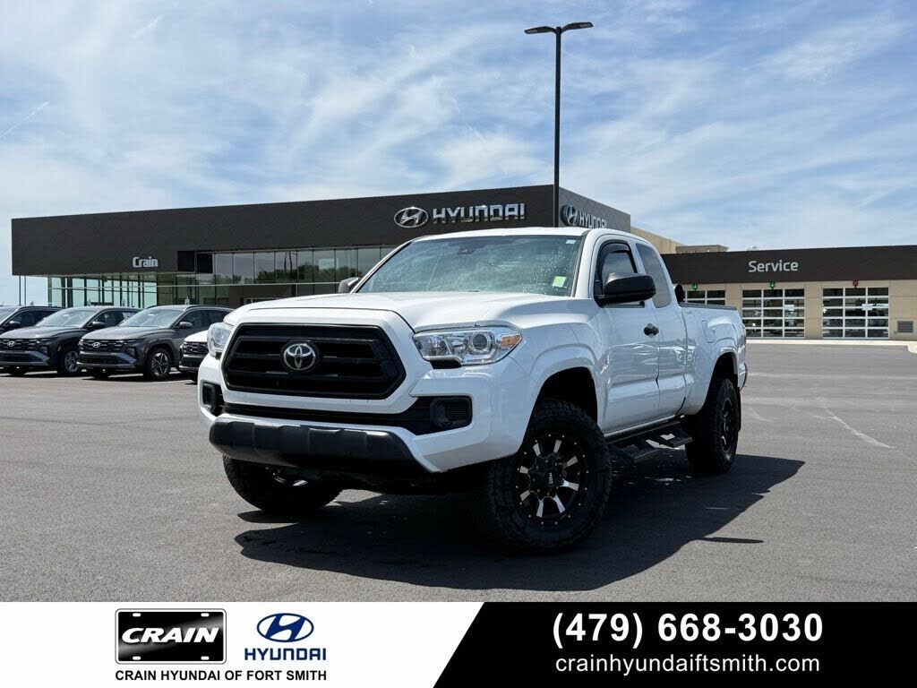 2020 TOYOTA Tacoma