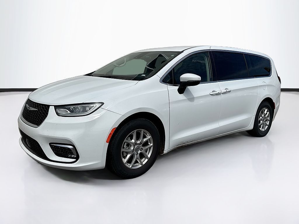 2023 CHRYSLER Pacifica