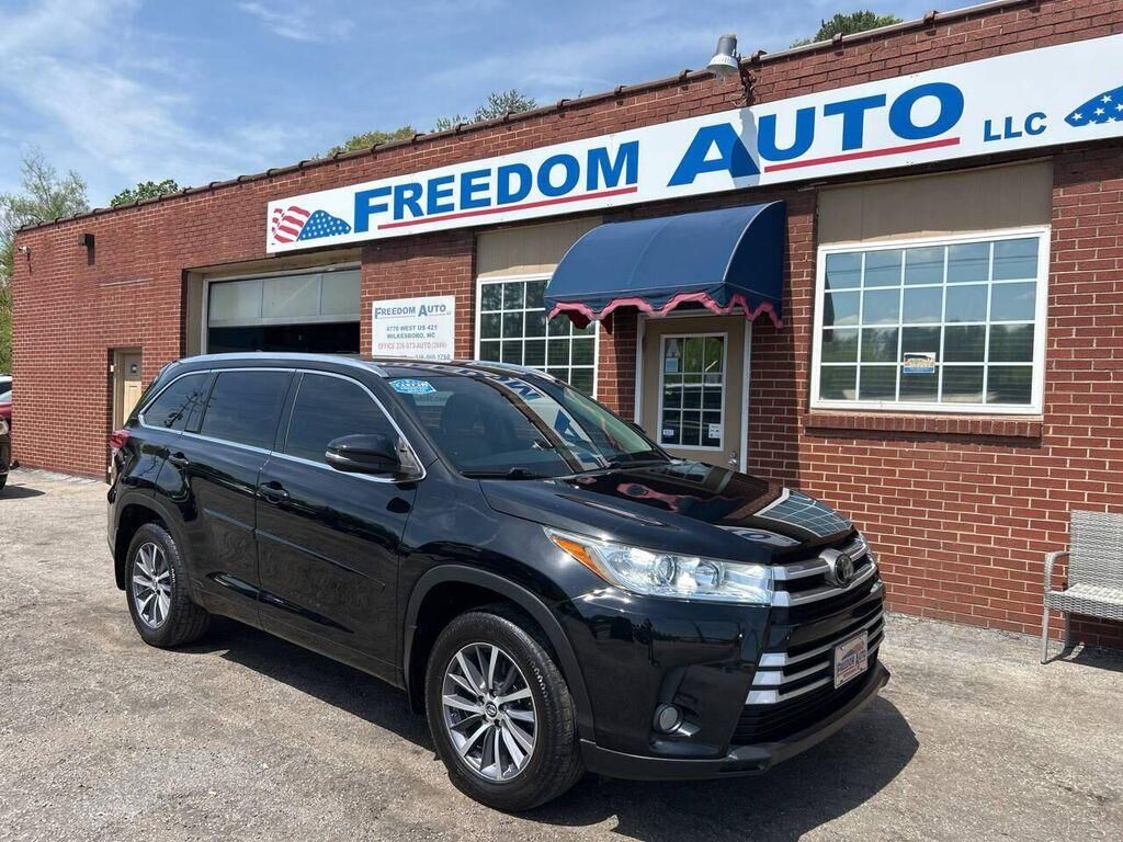 2018 TOYOTA Highlander