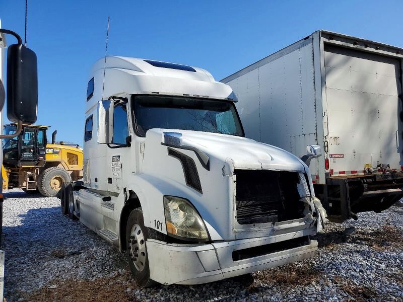 2016 VOLVO TRUCK VNL